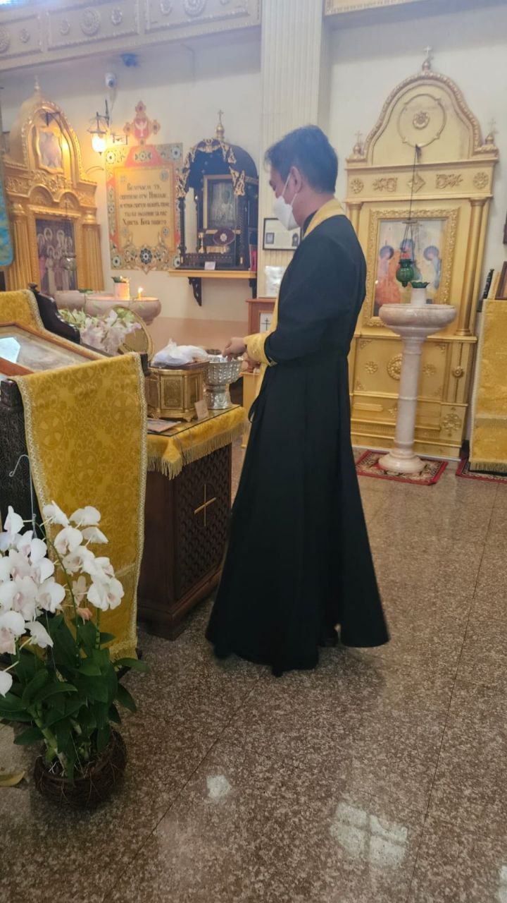 В храм Всех Святых города Паттайя доставлены частицы святых мощей, архиерейского облачения и гроба святителя Илариона митрополита Суздальского